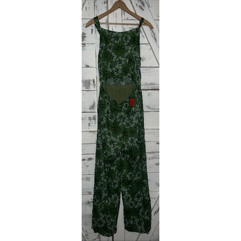 Illa Illa Wide Leg Cutout Peek - a - Boo Sleeveless Jumpsuit Size M Green Floral